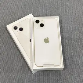 iPhone 13 128GB Starlight Resmi iBox 3 minggu pake mulus