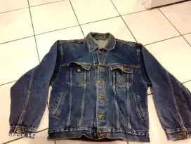 Jaket jeans tebal