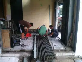SERVICE ROLLING DOOR