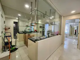 Royal Medit 3 Bedrooms 100 sqm Renoved Bagus