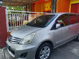 Nissan Grand livina 2013 Bensin