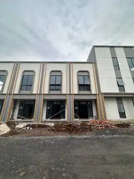 DIJUAL!! Ruko 2 Lantai Hanya 2M-an di Gading Serpong