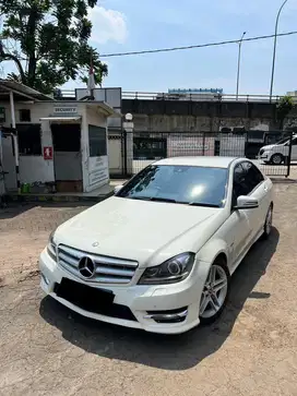 Mercedes-Benz C250 2012 Bensin