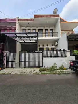 Rumah Second Dalam Komp Billy Moon Pondok Kelapa Jakarta Timur