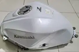 Tangki Bensin Kawasaki Old Ninja 250 FI / Z250 Model 2012 - 2018