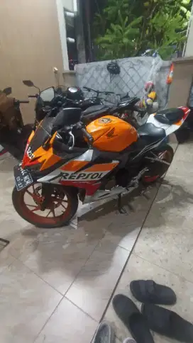 Honda CBR 150R th 2017