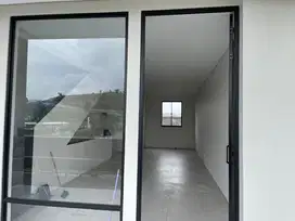 Dijual Ruko 2 Lantai Siap Pakai di Kota Baru Parahyangan Bandung