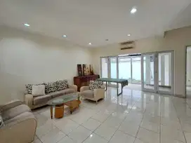 disewakan rumah 3 kamar tidur Lippo Karawaci tangerang. dekat UPH
