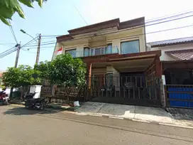 Dijual rumah terawat dalam komplek lokasi strategis di curug pondok ke