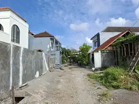TANAH PLOT KECIL 2,07 ARE JALAN PURA LEMPUYANG