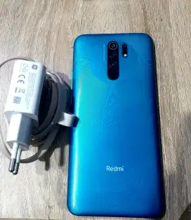 Redmi 9 (4/64) hp + charger
