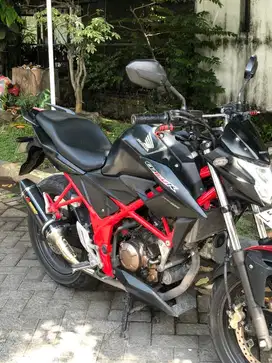 HONDA CB150R 2018