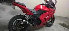 Dijual Kawasaki Ninja 250R 2010 – Warna Merah