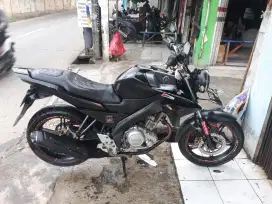 Yamaha vixion 2015.hrg pass.Stnk hilng.Bpkb ada.pjk 2023.F 2025