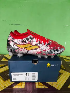 Sepatu Bola Mills Xyclops Kaldera Chrome FG Red