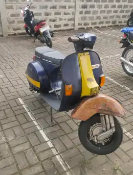 Vespa Strada AOM 88