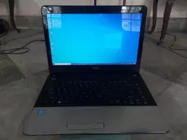 Laptop Acer E1 471 Core i3