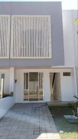 Dijual Rumah Minimalis Modern Dian Istana 2 Lantai Kosongan