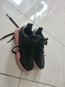 Sepatu adidas 36