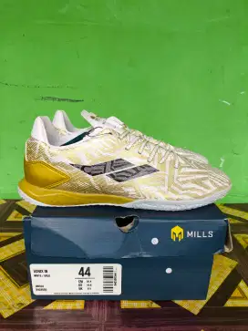 Sepatu Futsal Mills Vonix IN