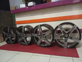 Di jual cepat  velg mobil