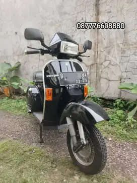 Vespa Excel 1997 Hitam