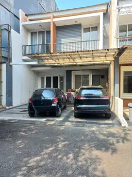 Rumah Cantik Lokasi Premium di Gading Riviera Kelapa Gading Jak Ut
