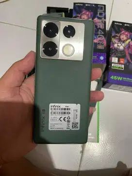 Infinix note 40 pro 8/256 fulset