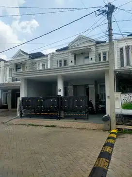 Rumah  Rlegant tipe Eropa siap huni di Grand Depok City