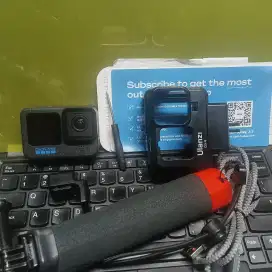 Gopro Hero 12 Black Floating Stick plus Mounting Helm