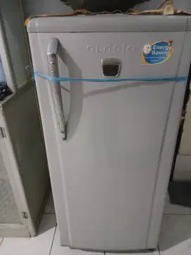 Kulkas Glacio Toshiba