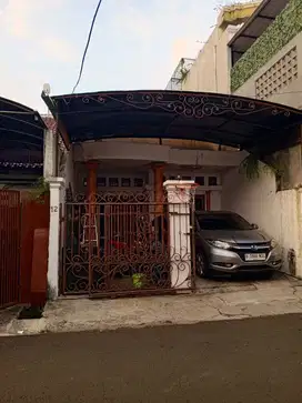 Di Jual Rumah 1,5lt Jl Palapa Kedoya Selatan,Kebon Jeruk Jakarta Barat