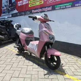 SEPEDA LISTRIK UWINFLY D65