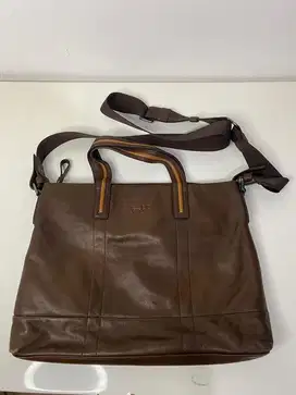 Jual Tas Kerja Pria Condotti Rp 250 rb ( NEGO )