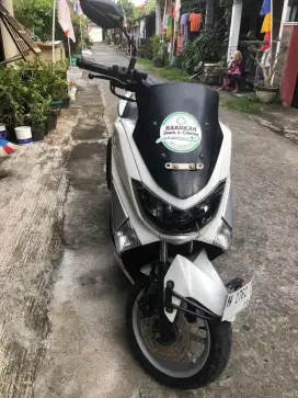 Jual cepat NMAX Tahun 2017 Putih