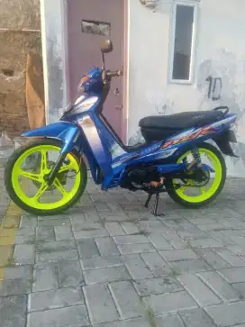 Motor Vega R ,Body Rapih ,Nego Alus