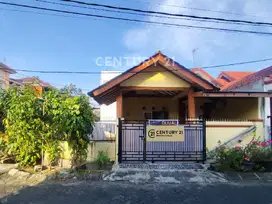 Rumah 1 Lantai Hoek Tanah Luas  Di Taman Harapan Baru, Bekasi