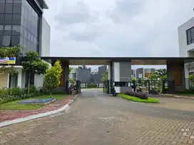 Rumah UVille 2 Bintaro Jaya Tingkat Nego