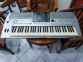 Yamaha Keyboard PSR S910