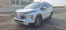 Pajak Panjang - Mitsubishi Xpander 1.5 Cross Premium Package AT 2019