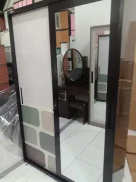 Lemari besi  2 pintu ukuran 120 ×185