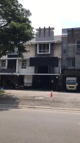 Ruko 3 Lantai di Central Point Harapan Indah Bekasi