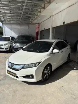 City RS 1.5 Matic 2014 / 2015 istimewa dp 22 jt