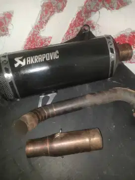 Di jual Knalpot Akrapovic Taiwan for Xmax Old. Suara adem,