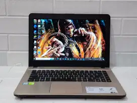 Asus X441UVK/IntelCore i3-7100U/Ram 8GB/SSD 256GB/NVIDIA GeForce 920MX