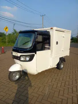 TVS king kargo box