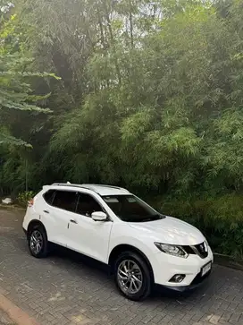 Nissan X-Trail T32 AT 2015 Sangat terawat Record