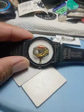 Servis jam tangan