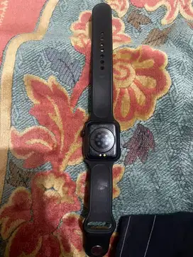 Apple watch series 8