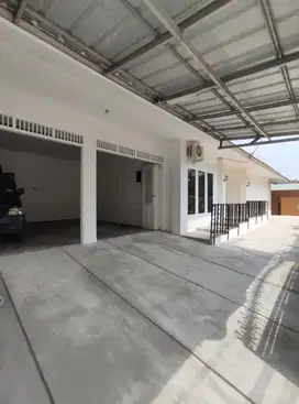 Rumah disewakan di Cilandak